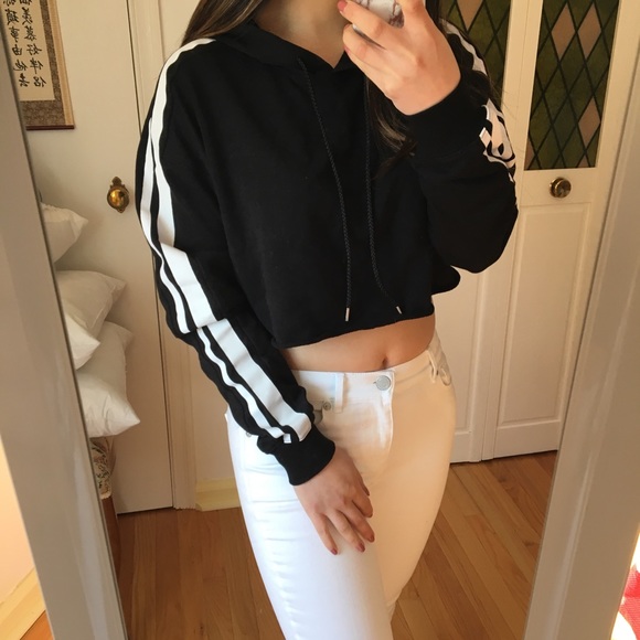 Forever 21 Tops - Forever 21 Striped Crop Top